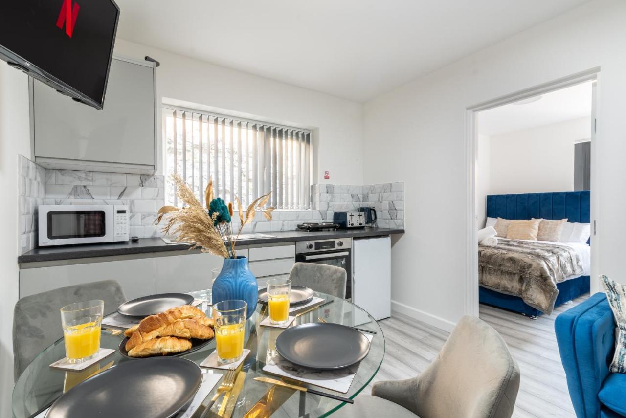 Exquisite Cardiff Apartments- With Garden Lounge & Games Room Exterior foto